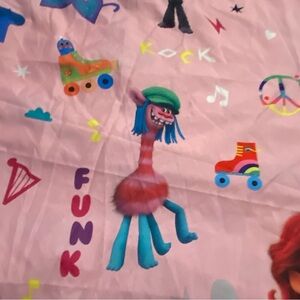 Dreamworks Trolls World Tour Pink Twin Size Flat Top Sheet Pink Pop Rock Techno